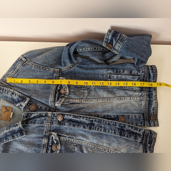 American Eagle Outfitters Denim Jacket Size M - Picture 8 of 9
